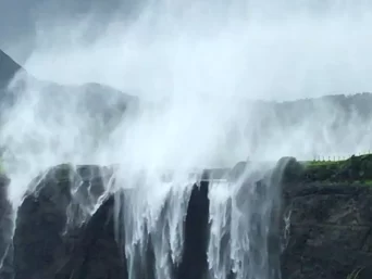 Samrad reversed Waterfall Save Tours